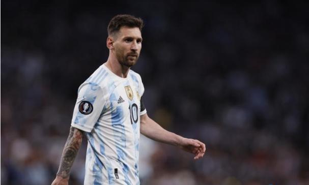 火爆全网的白金大作《我是首富继承人》，花三分钟看看吧